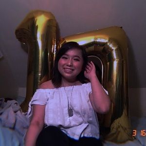 Meet your Posher, Alyssa